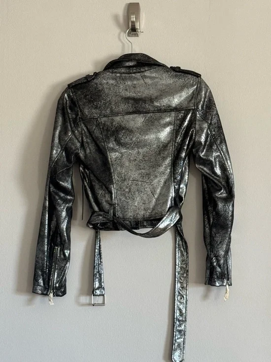 Metallic Silver Moto Jacket - Women - Picture 9 of 9
